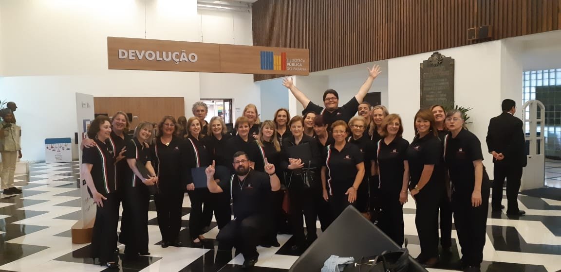 CORAL-DANTE-ALIGHIERI-Grupo